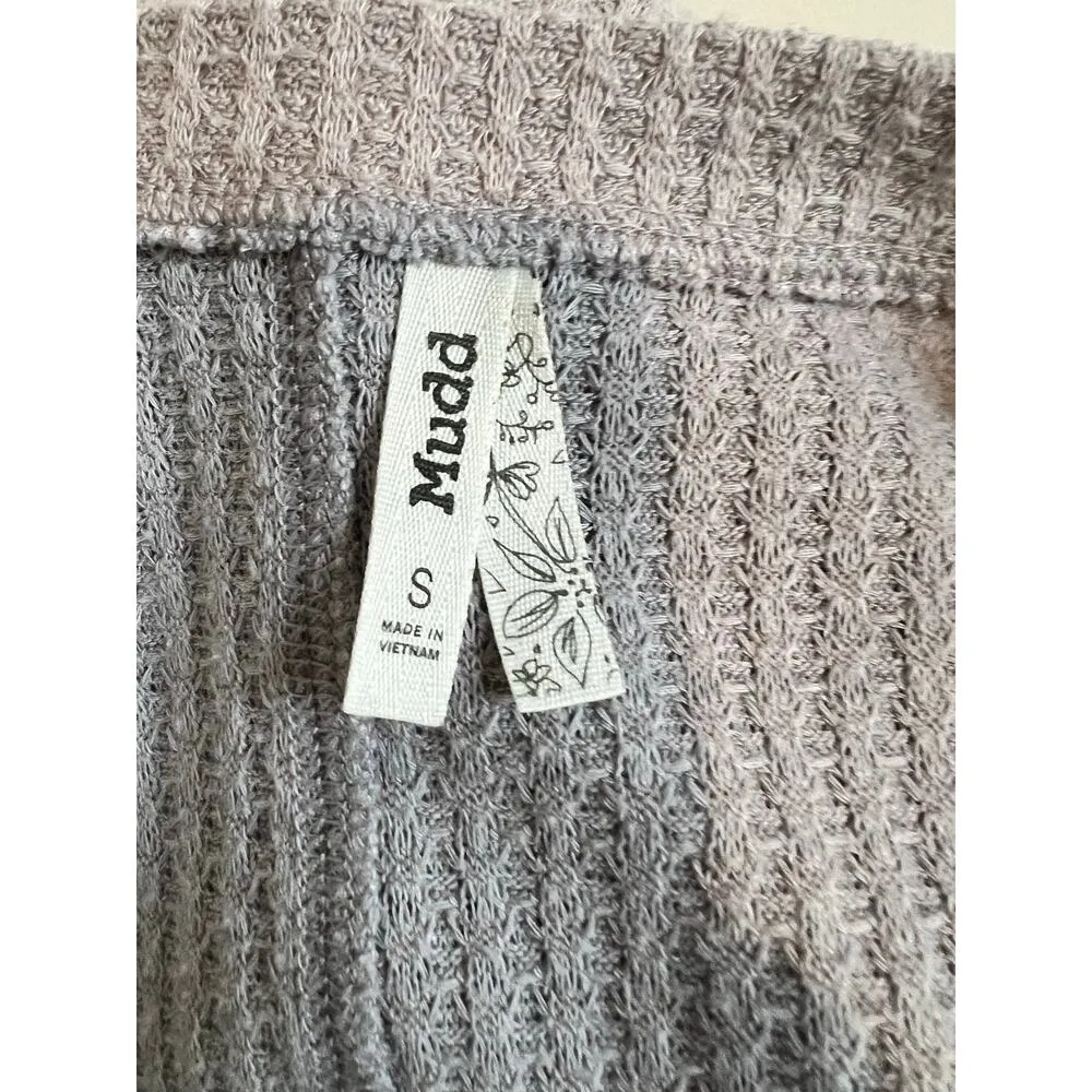 Mudd  Button Up Gray Blouse Small - Image 6