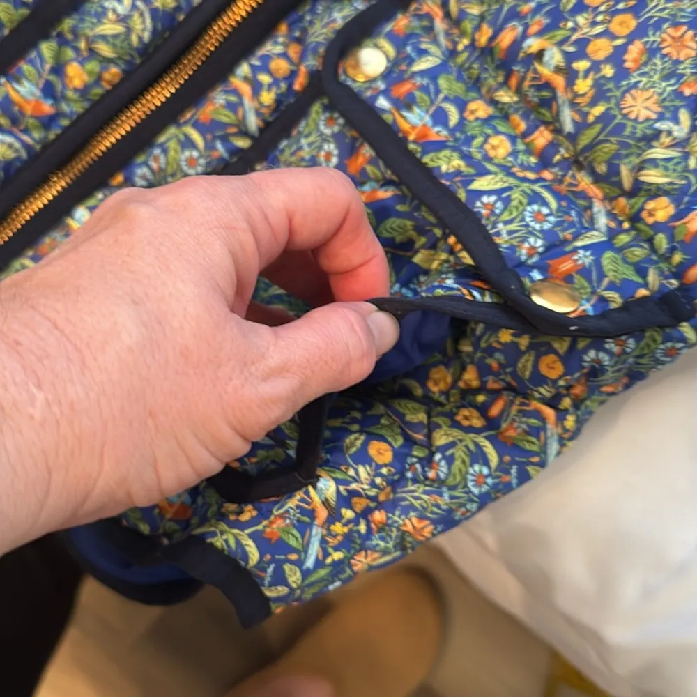 J. Crew Liberty Catesby Floral & Bird Excursion Quilted Vest SzXXS - Image 10