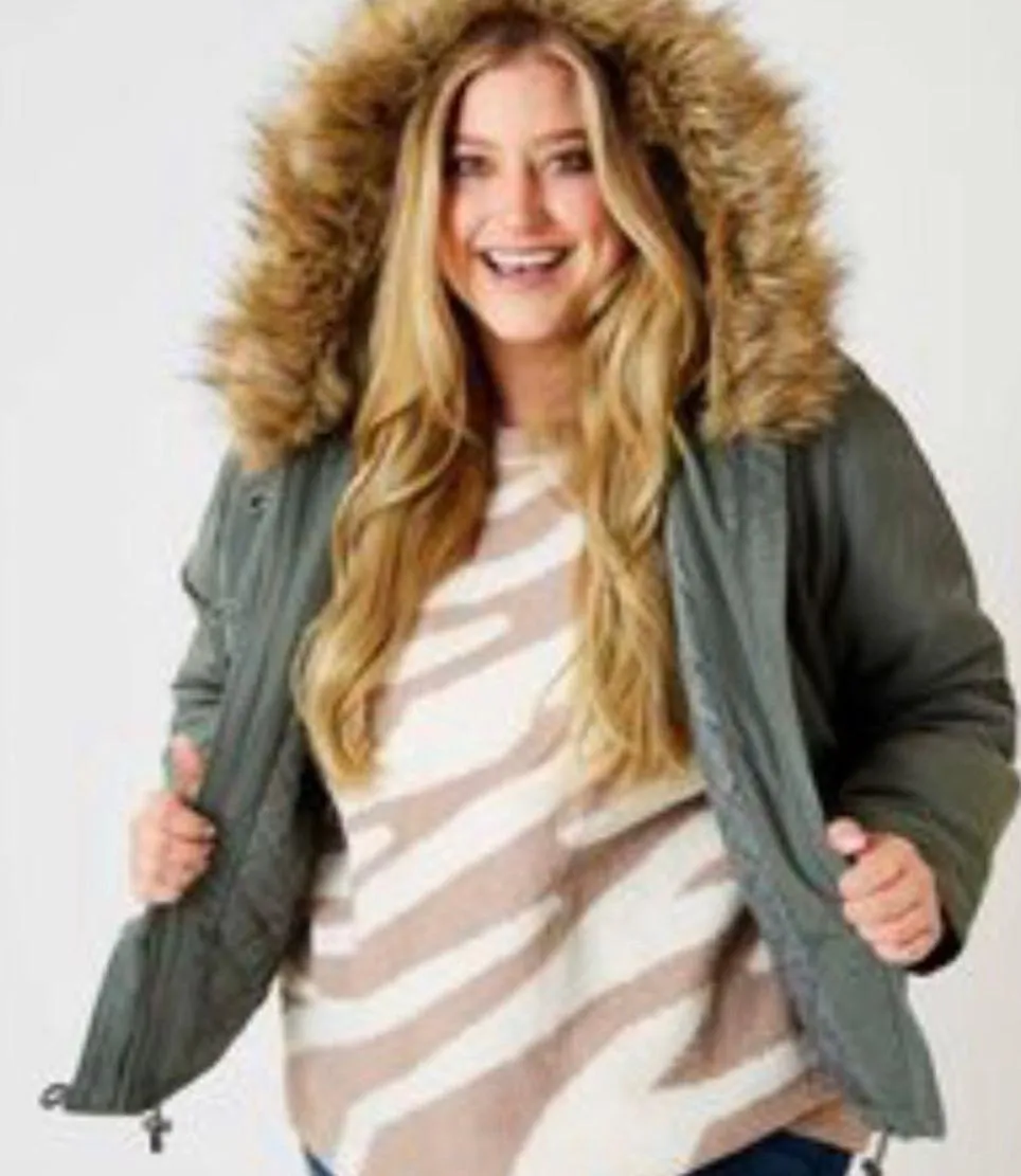 A Beautiful Soul Green Puffer Coat - Image 2