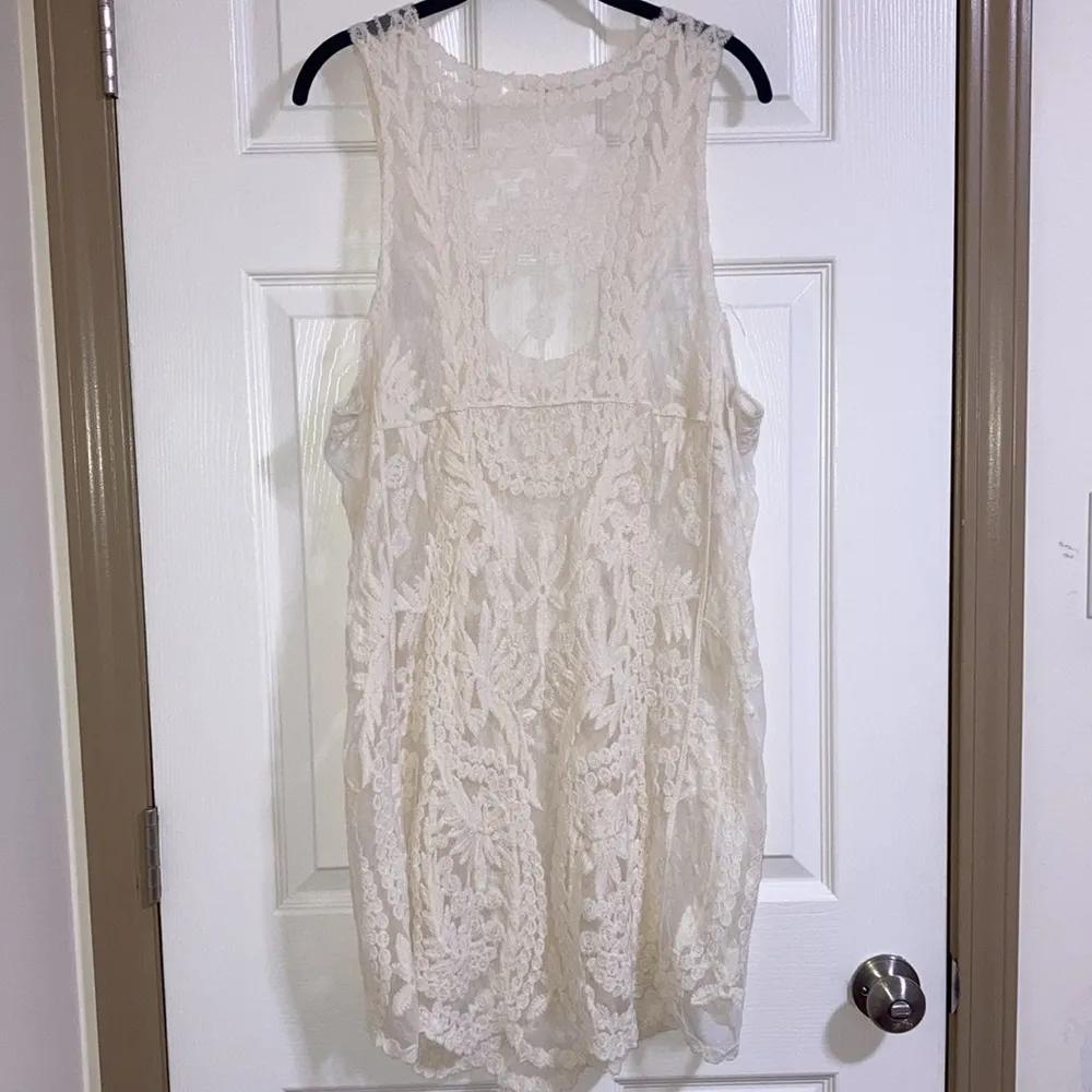 Simply Couture size large cream color sheer lace swimsuit coverup or dress - Image 3