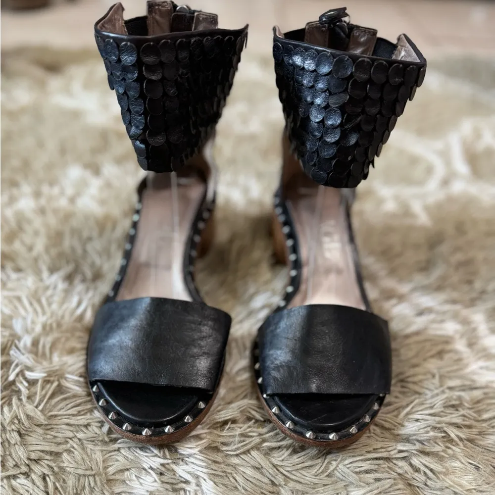 AGL Attilio Giusti Leombruni Sandals size 39/8.5 Black - Image 2