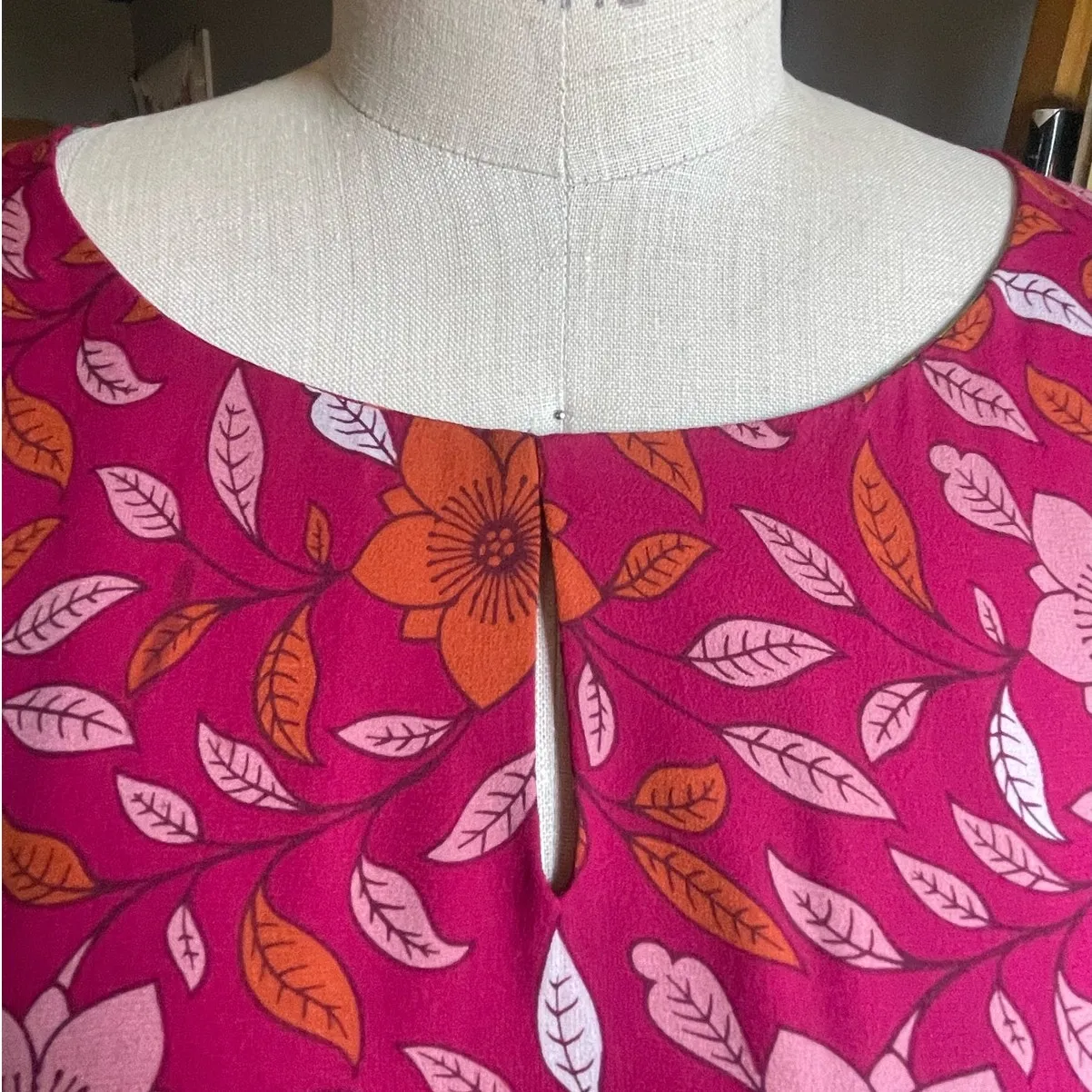 Diane von Furstenberg Janie Pink Silk Flower Dress Size 10 - Image 6