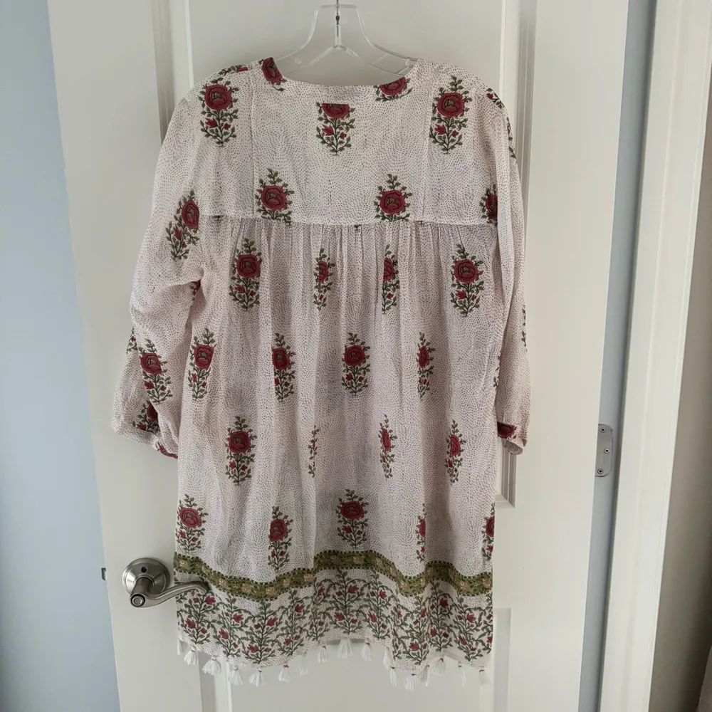Roller Rabbit Valley Floral Serafina Cotton Tunic | L - Image 6