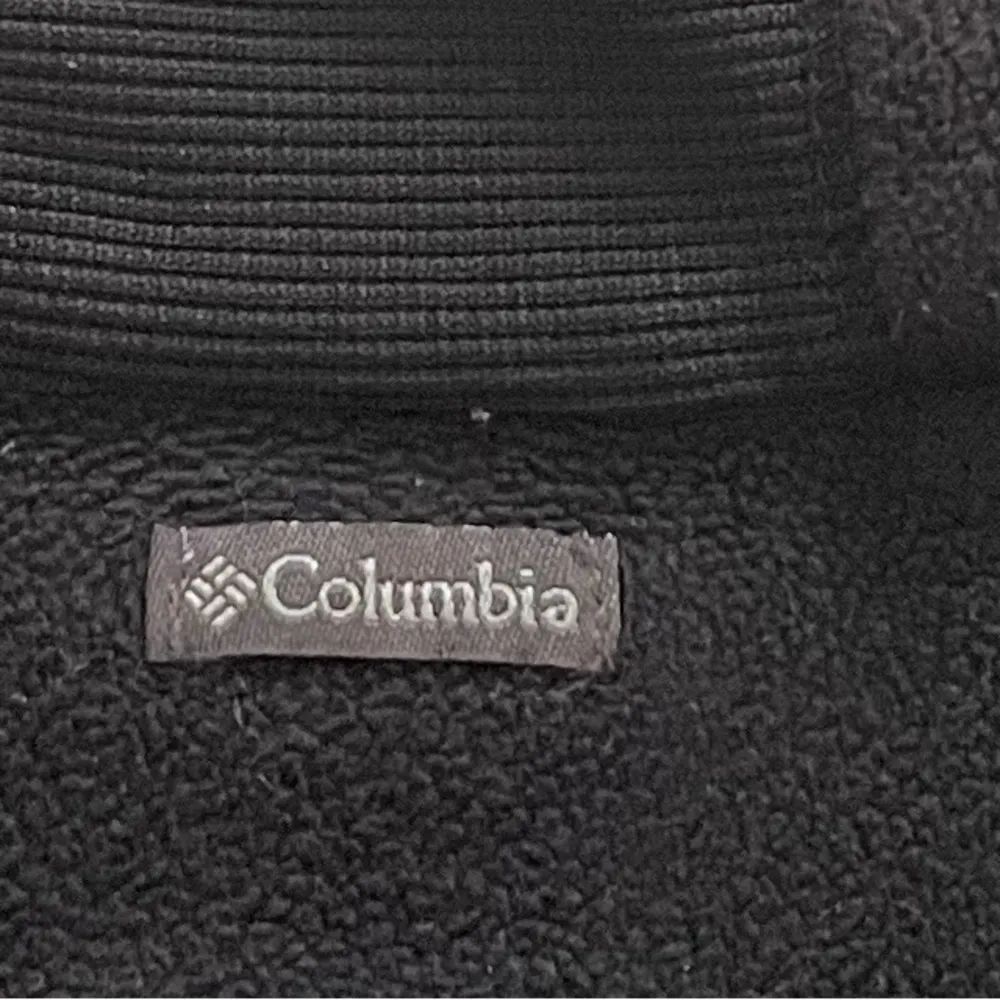 Columbia black fleece 1/4 zip closure logo on the back sweatshirt, size M top - Image 8