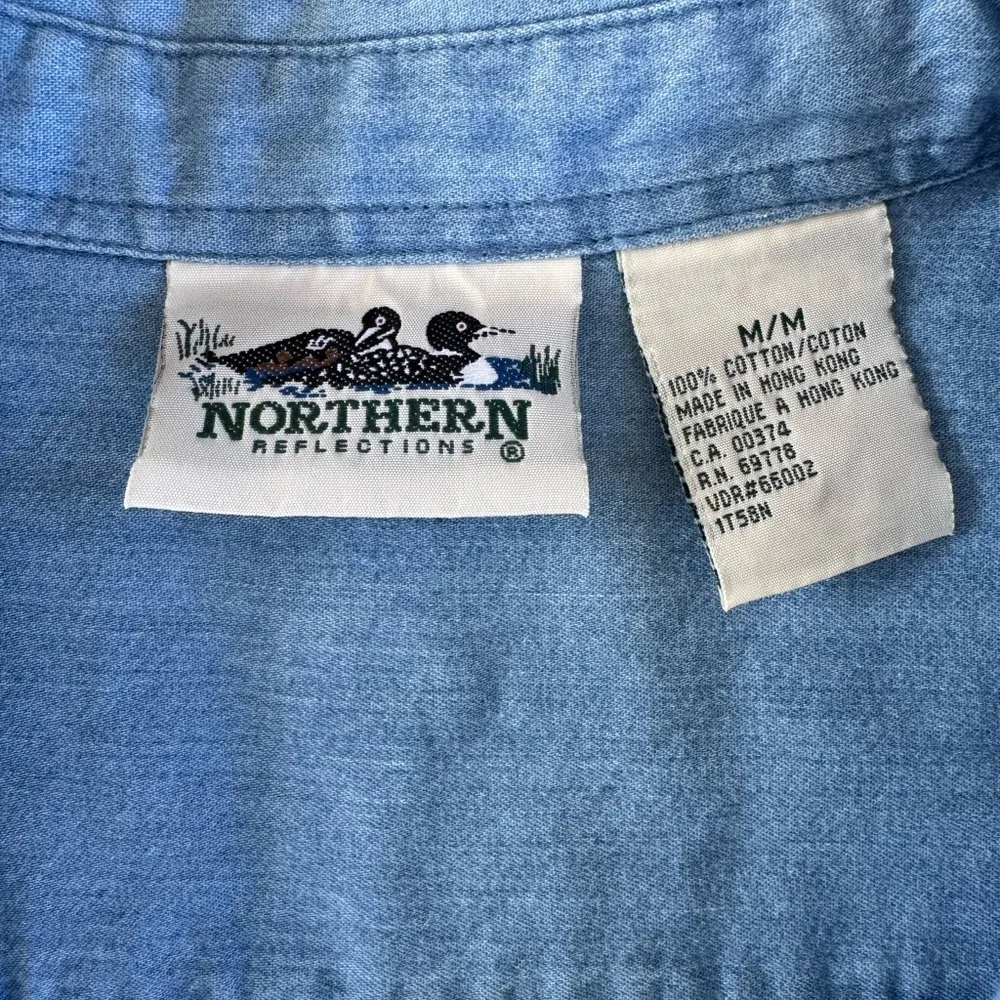 Vtg Northern Reflections Blue Denim Button Down Jean Shirt Embroidered Squirrels Size M - Image 5