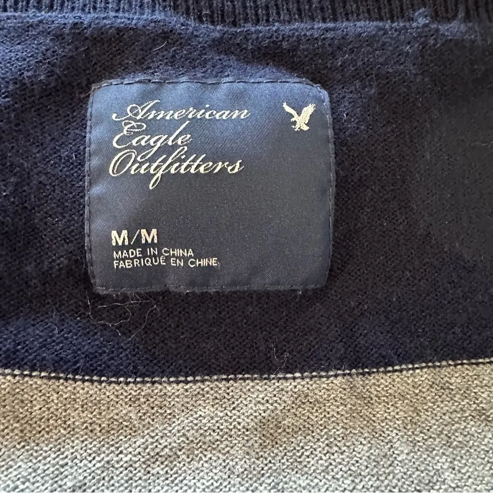 American Eagle women's size medium oversized sweater vest blue and grey … - Image 4
