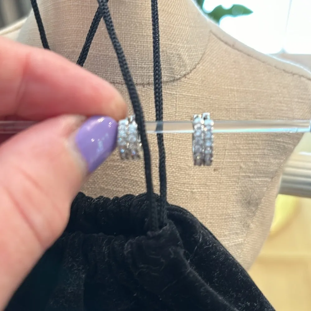 Silvertone and CZ 2pair bar snap closure snug small hoop earrings bundle Silver - Image 6