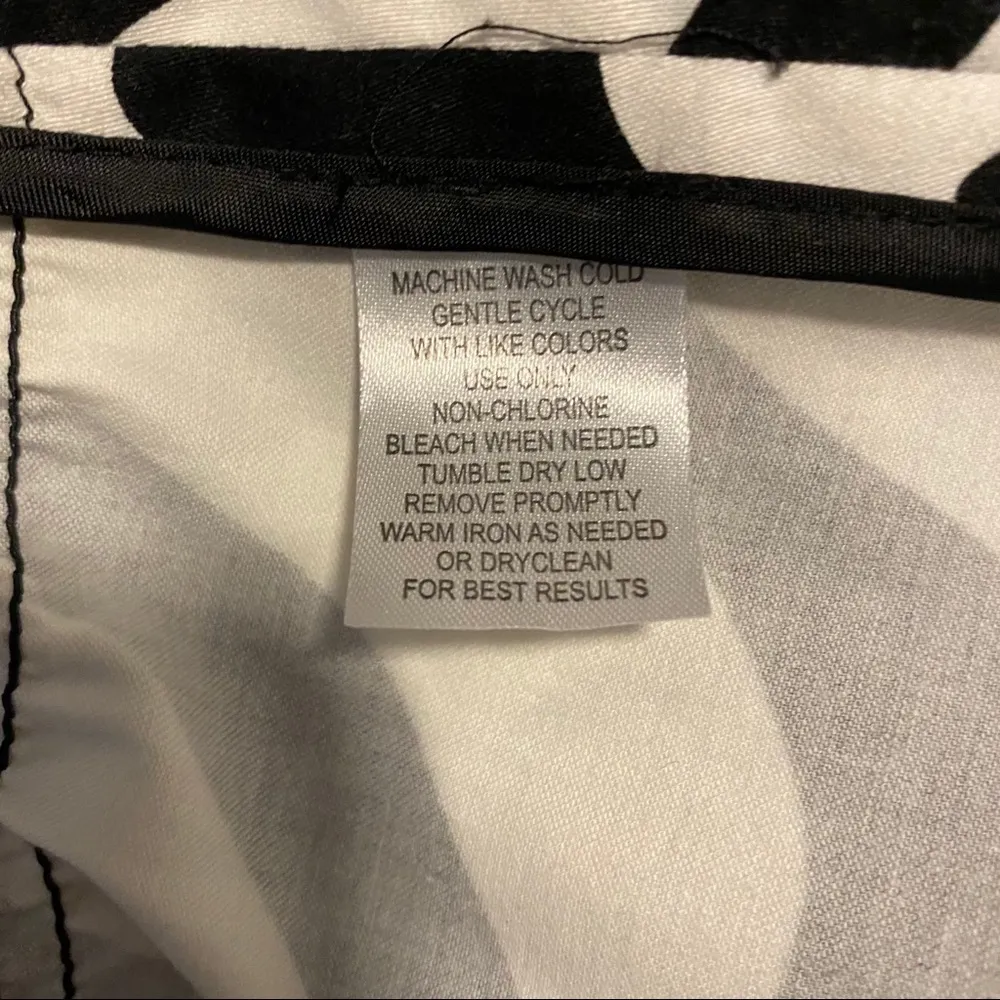 Sunny Leigh || Zebra print blazer - Image 4