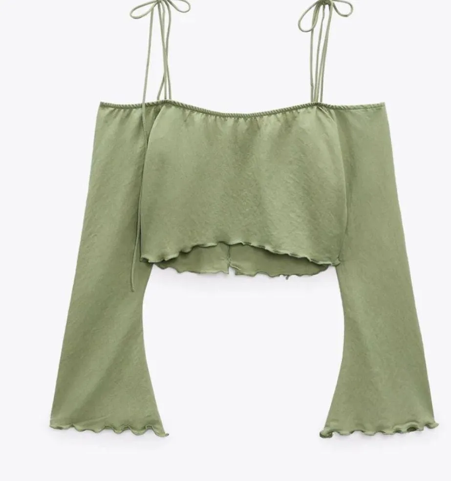 ZARA NWT  Shoulder Detail Button Front Long Sleeve Crop Top Medium - Image 3