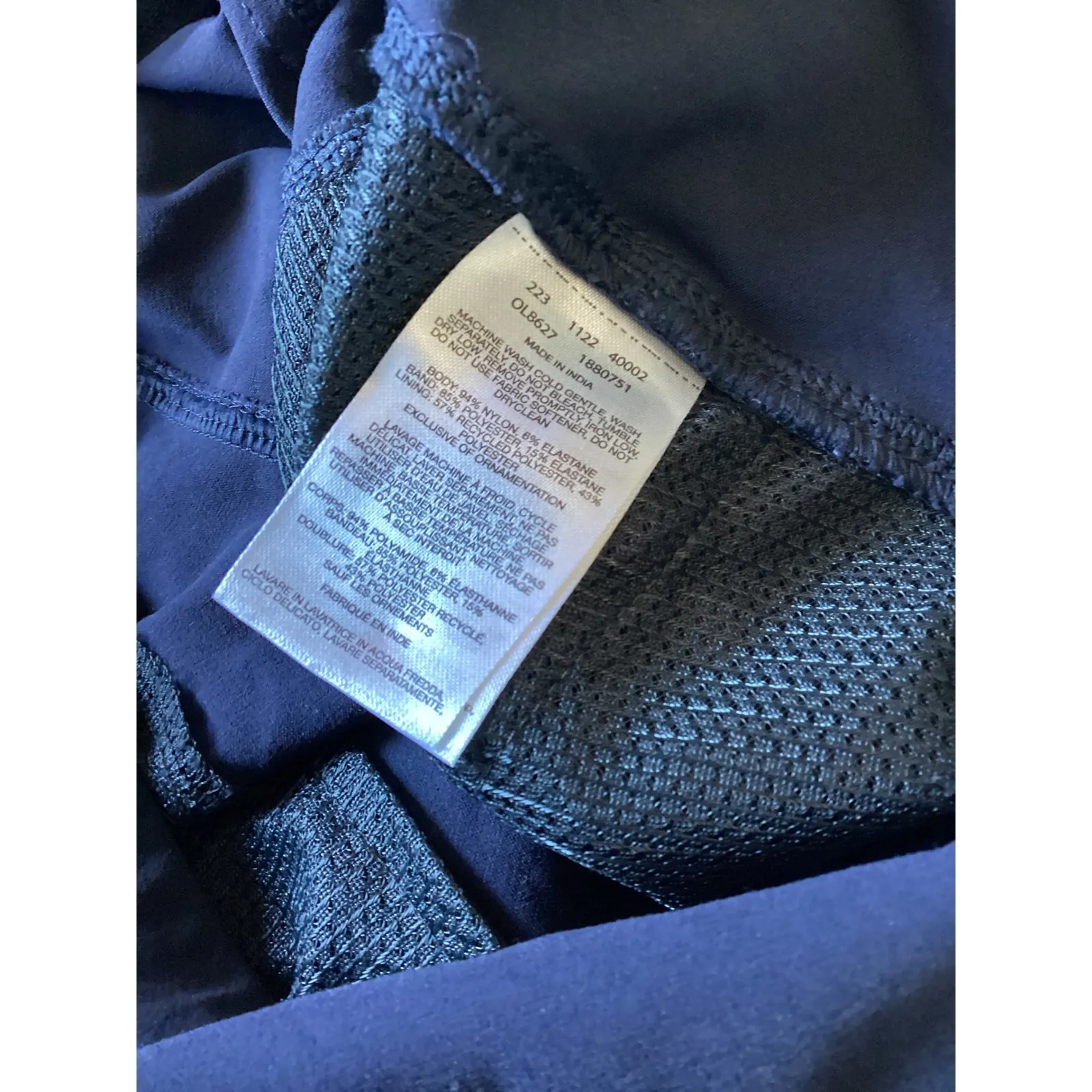 Mountain Hardwear Women's Capris Pants Navy Blue Size Small Outdoor Activewear - Image 5