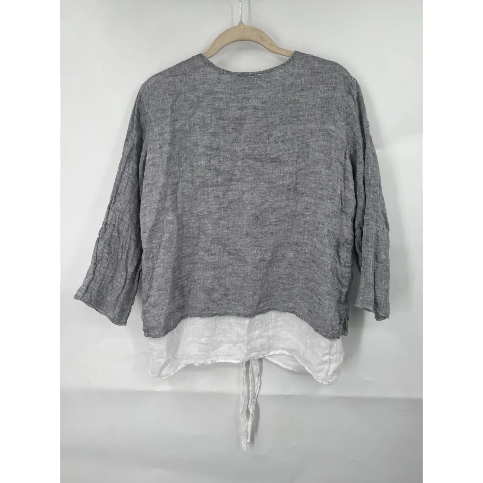 Erika Lynn 100% Linen Top Women M Grey Lagenlook Minimalist Beach Coastal Casual Gray Size M - Image 2