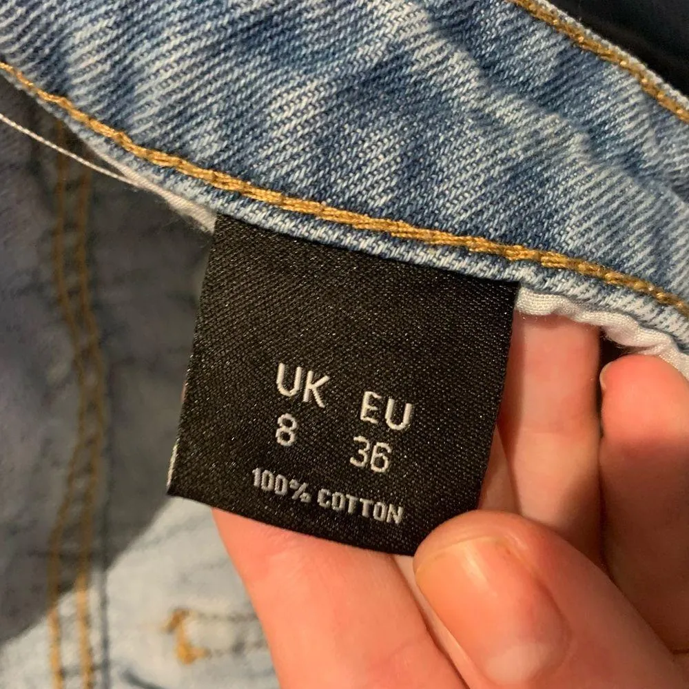 Dolls Kill  momokrom boyfriend jeans size 6 - Image 5