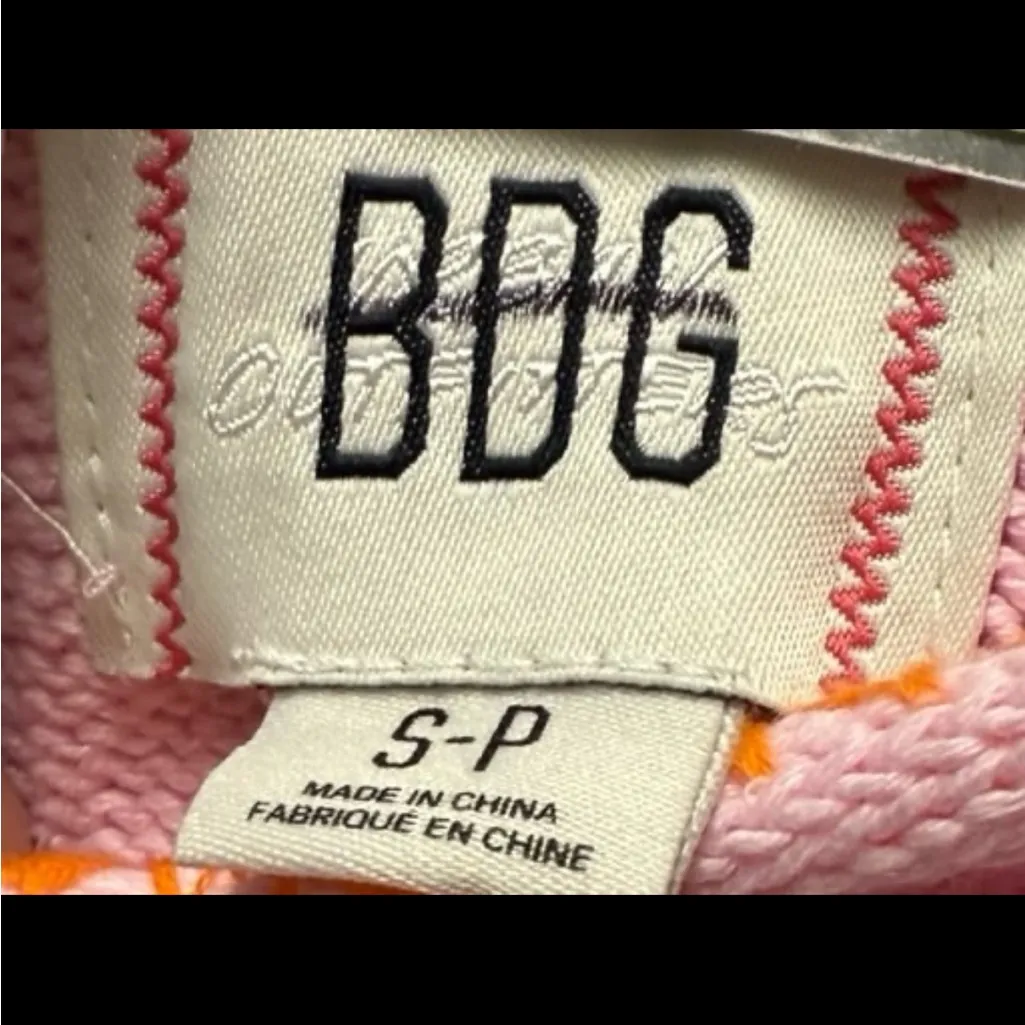 BDG Orion Cropped Hoodie Sweatshirt. Size Small - Image 5