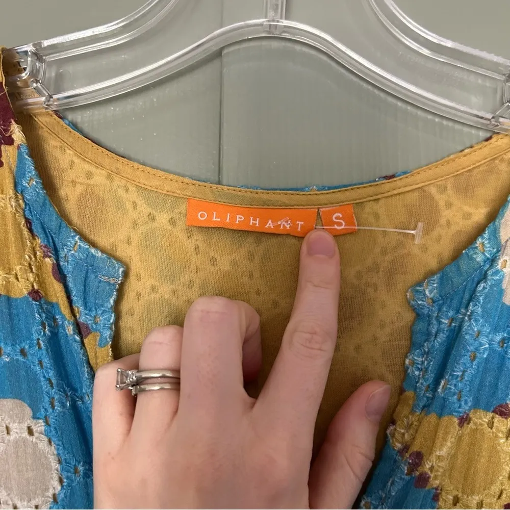 Oliphant Midi Dress with Puff Sleeves and Floral Pattern Patola Mustard Yellow - Image 4