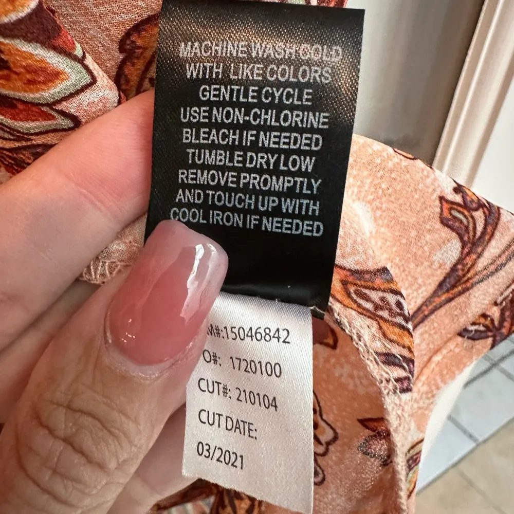 Torrid V Neck Lexie Babydoll High Low Tunic Top Chiffon Floral Pink Size 00 M - Image 10