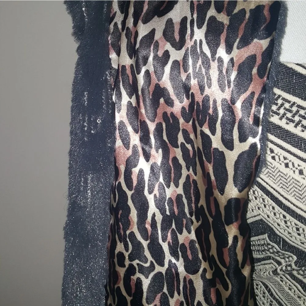 Betsey Johnson vest  - Image 3