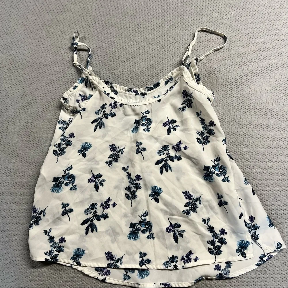 White & Blue Floral Print Swing Cami Tank Top XSmall EUC - Image 4