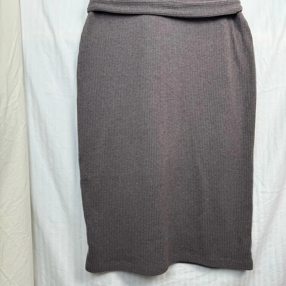Old Navy Rib Knitted Belted Midi Sweater Dress Size Small V-Neck BodyCon - Image 5