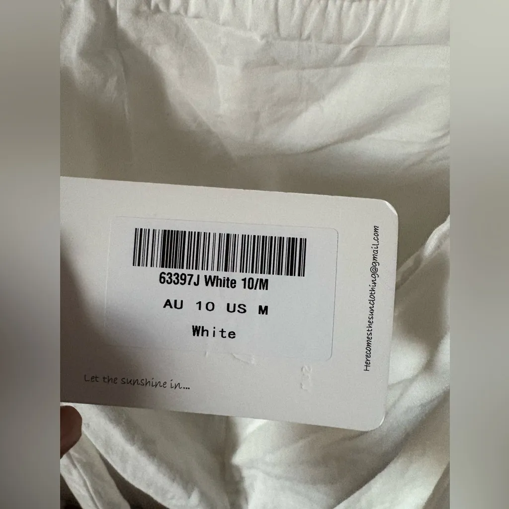 New NWT Here Comes the Sun mini dress back cutout puffy sleeves babydoll size M - Image 8