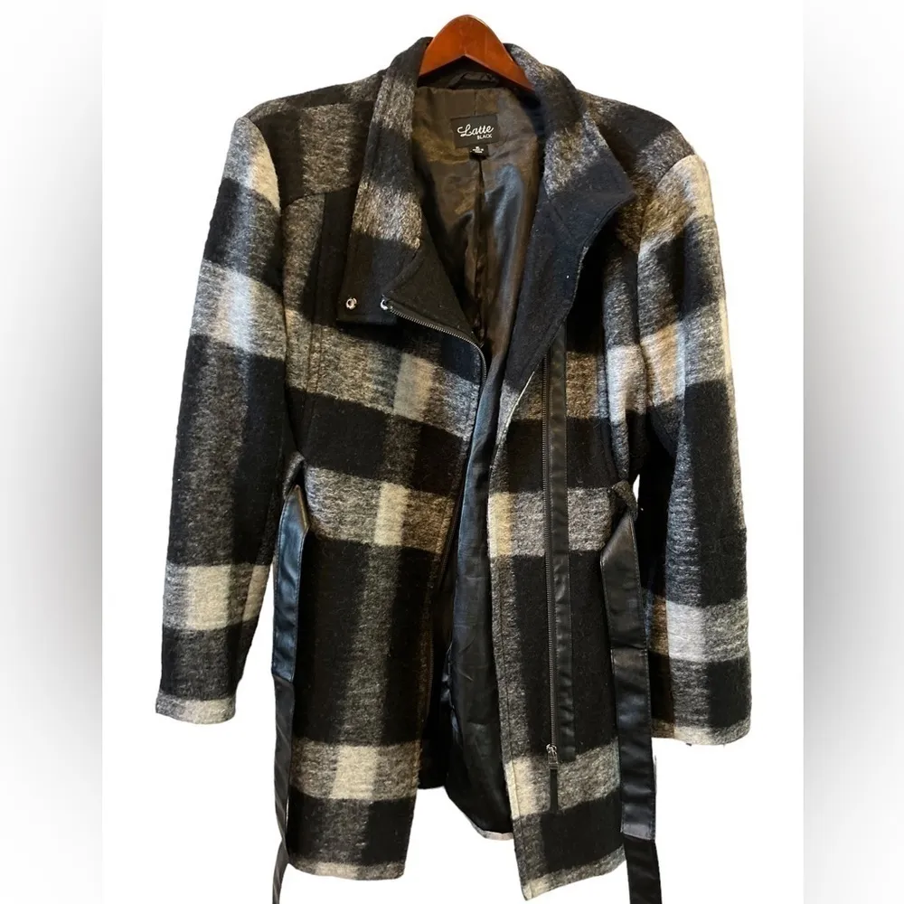 Latte‎ Black size XL wool jacket Silver - Image 14