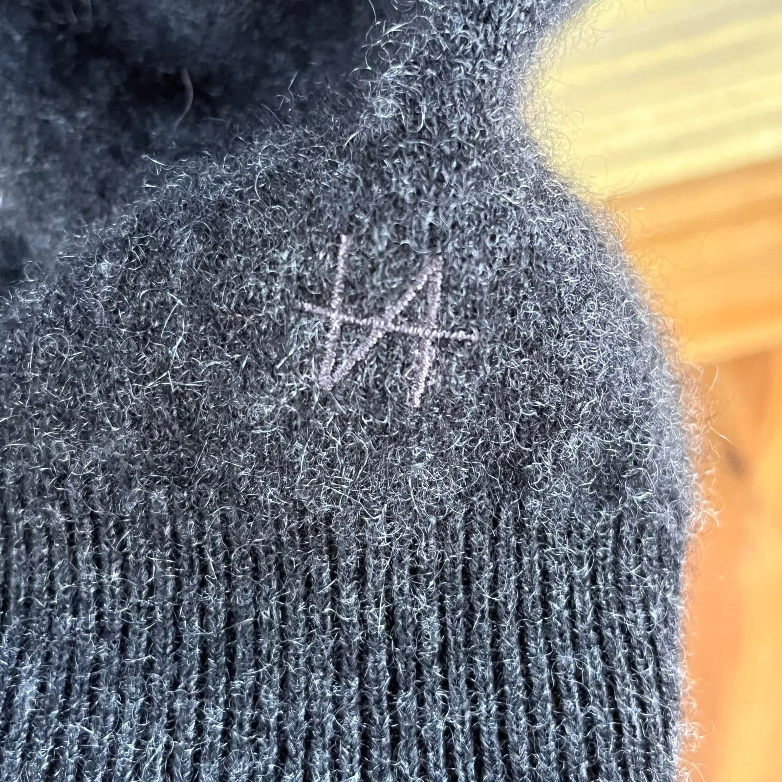 Naadam Cashmere Women's 100% Cashmere Charcoal Crew Neck Sweater Size M Gray Size M - Image 5