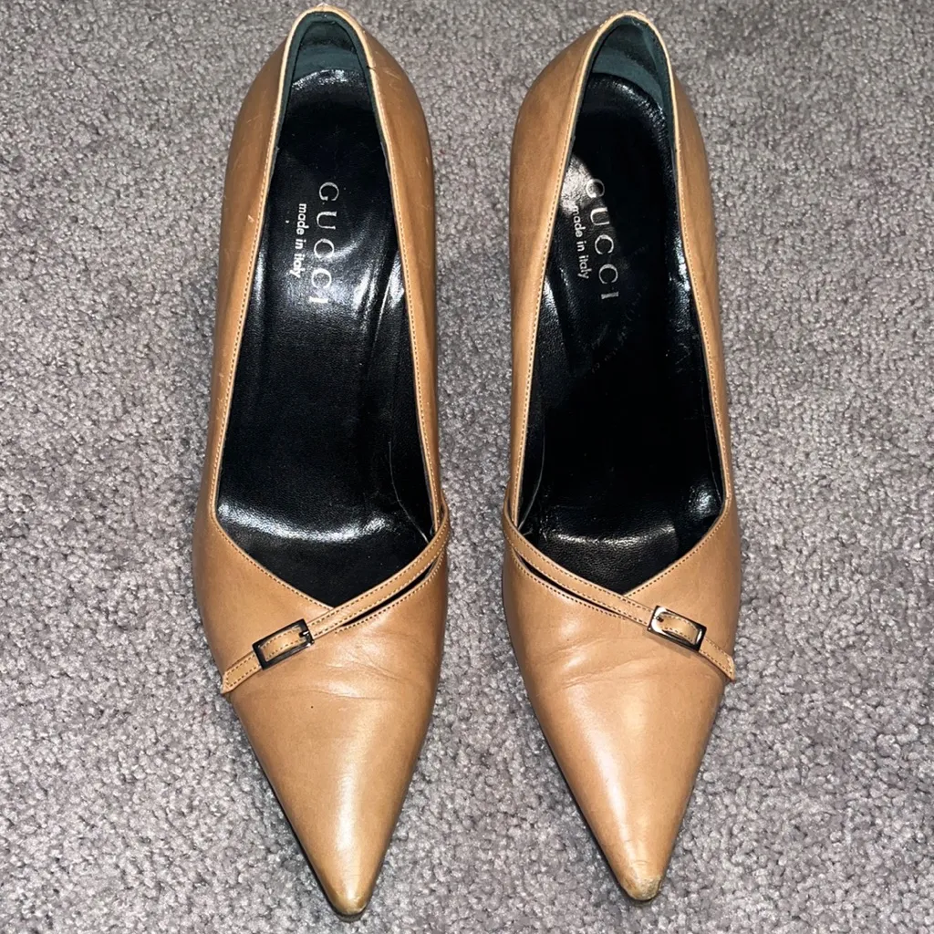 Gucci  heels - Image 2