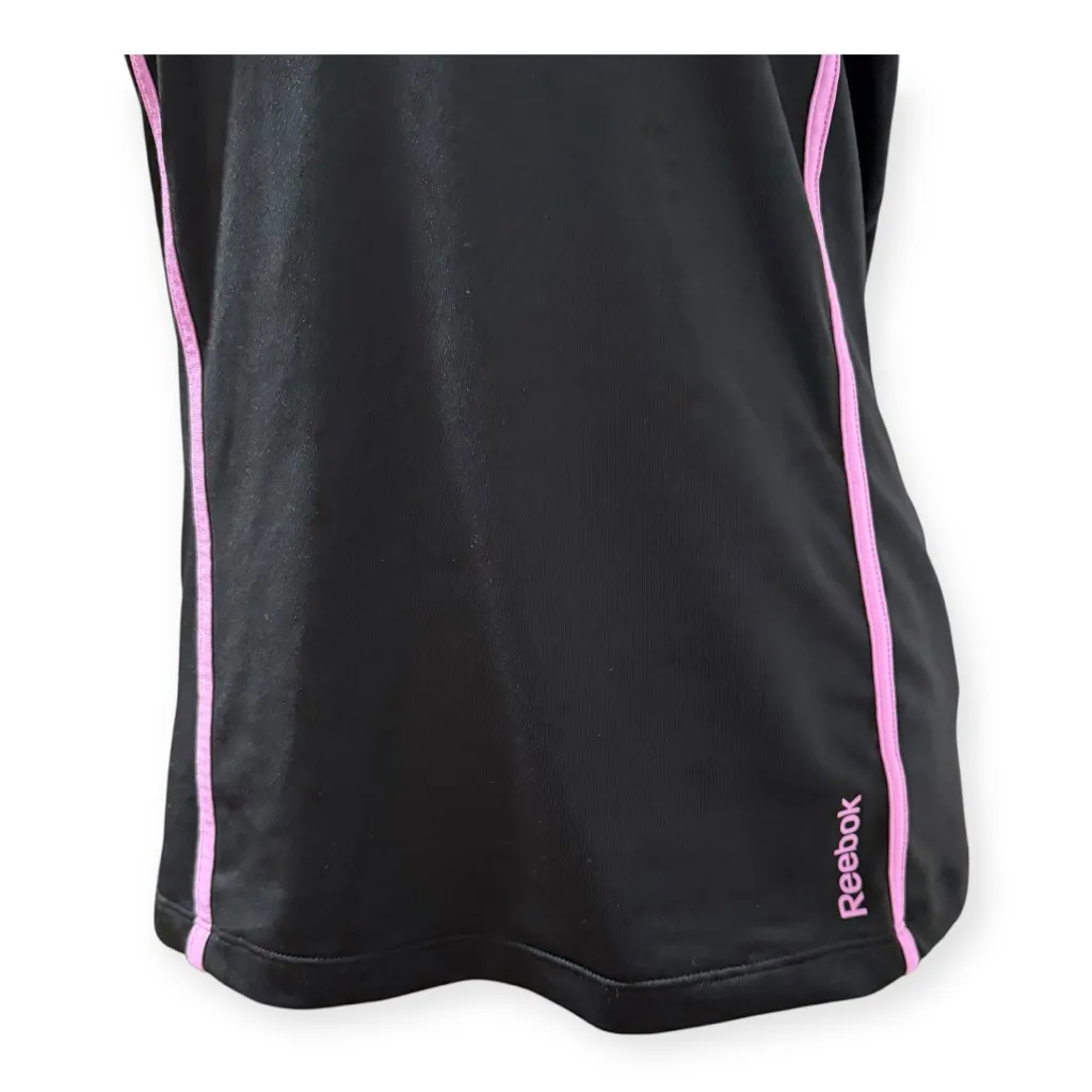 Reebok Women's Black and Pink V-Neck Top - Image 3