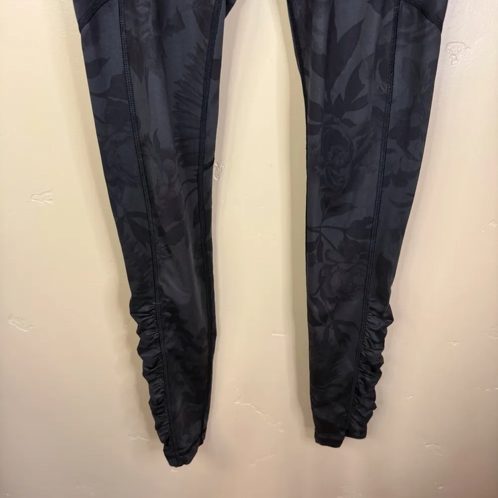 Lululemon Speed Tight Luxtreme Leggings Pant Floral Tropical Print Size 4 Active - Image 3