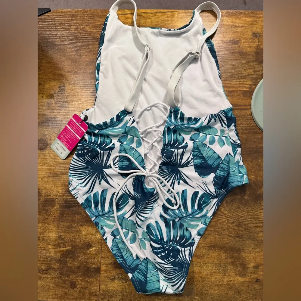 Tropical Leaf Print Swimsuit Green - Image 3