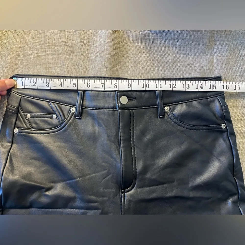 Women’s Leather Pants - Image 7