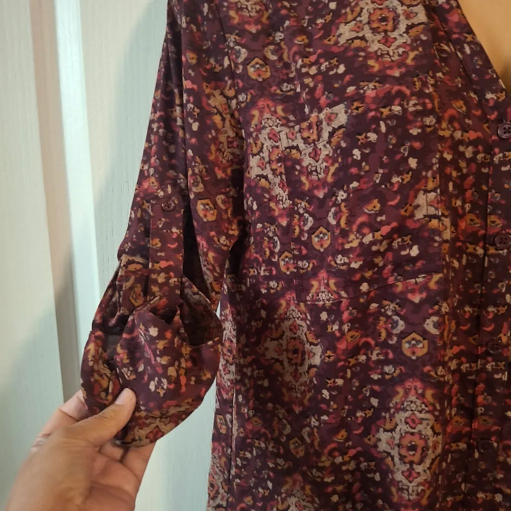 Maurices XL Elegant Women's Patterned Blouse NWOT - Image 9