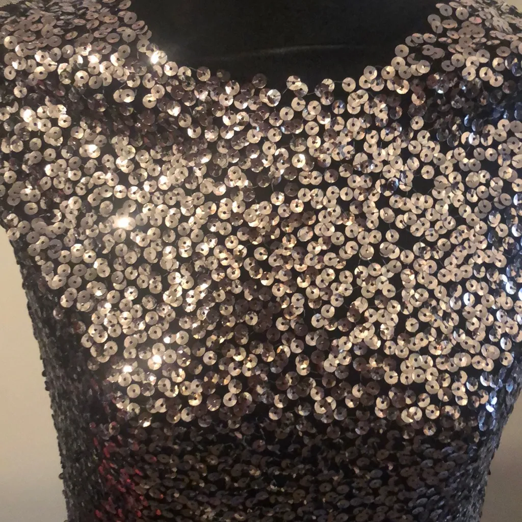 AQUA  sz XS lady’s top - Image 2