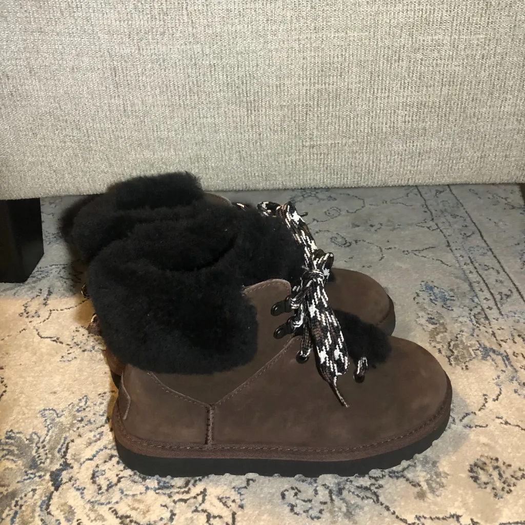 UGG Classic Mini Alpine Lace Brown Burnt Cedar - Image 3