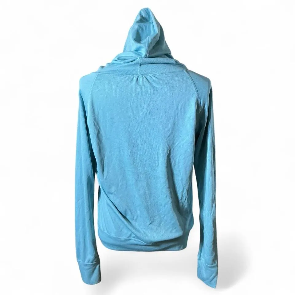Patagonia Women's Light Blue Lightweight Hooded Pullover Athletic Top Baselayer - Image 2
