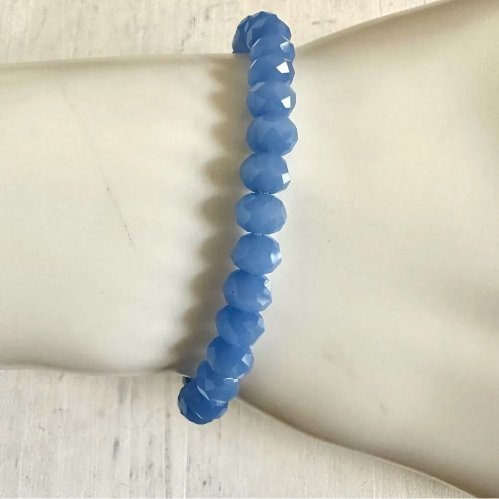 Blue beaded hamsa bracelet - Image 3