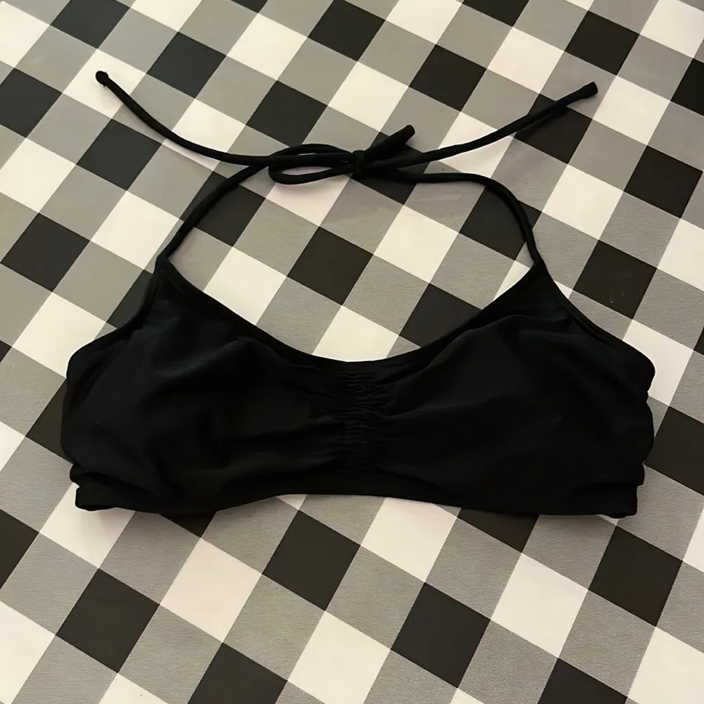 No Boundaries Black Bikini Top Size Medium - Image 2