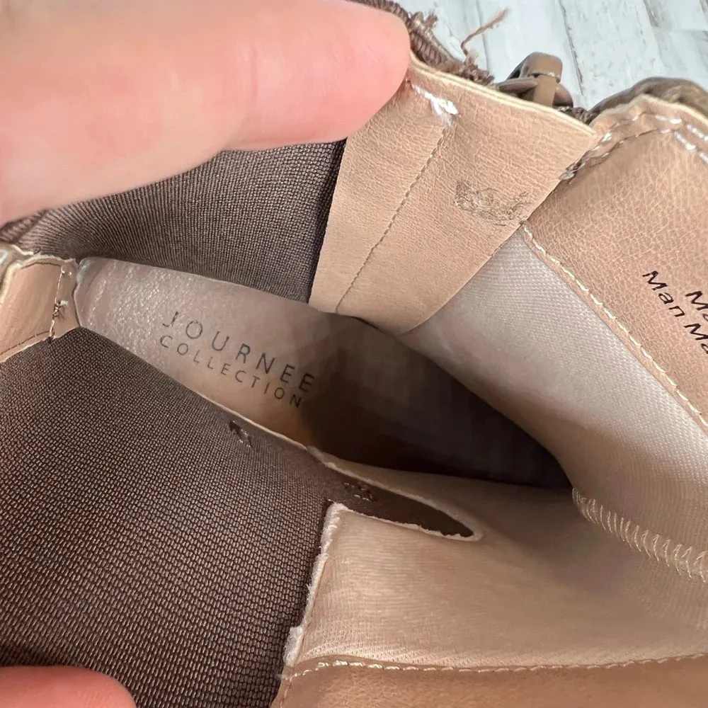 Journee Collection Women's Aubrie Booties Green Brown Size 11 Square Toe - Image 9