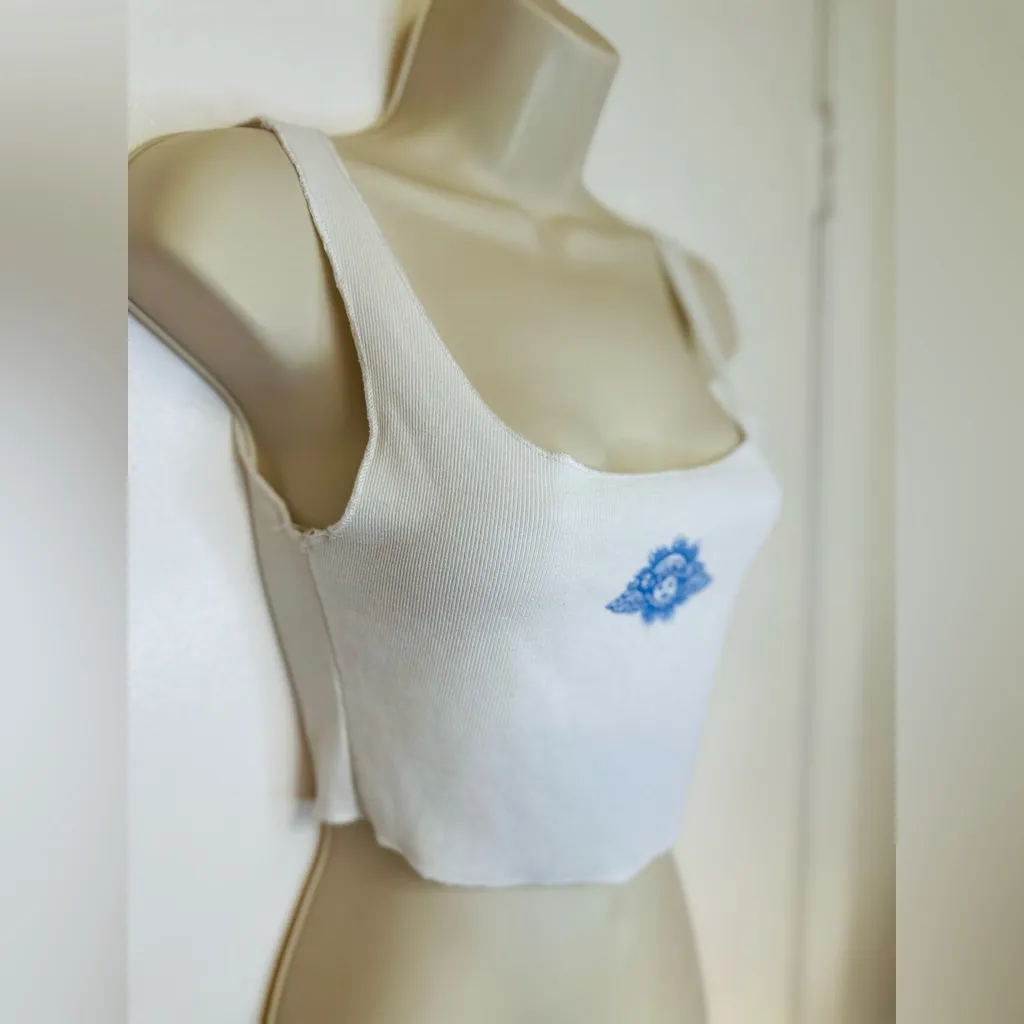 Princess Polly Angel Kiss Ribbed Cropped Tank US Size 4 White With Blue Print - Image 3
