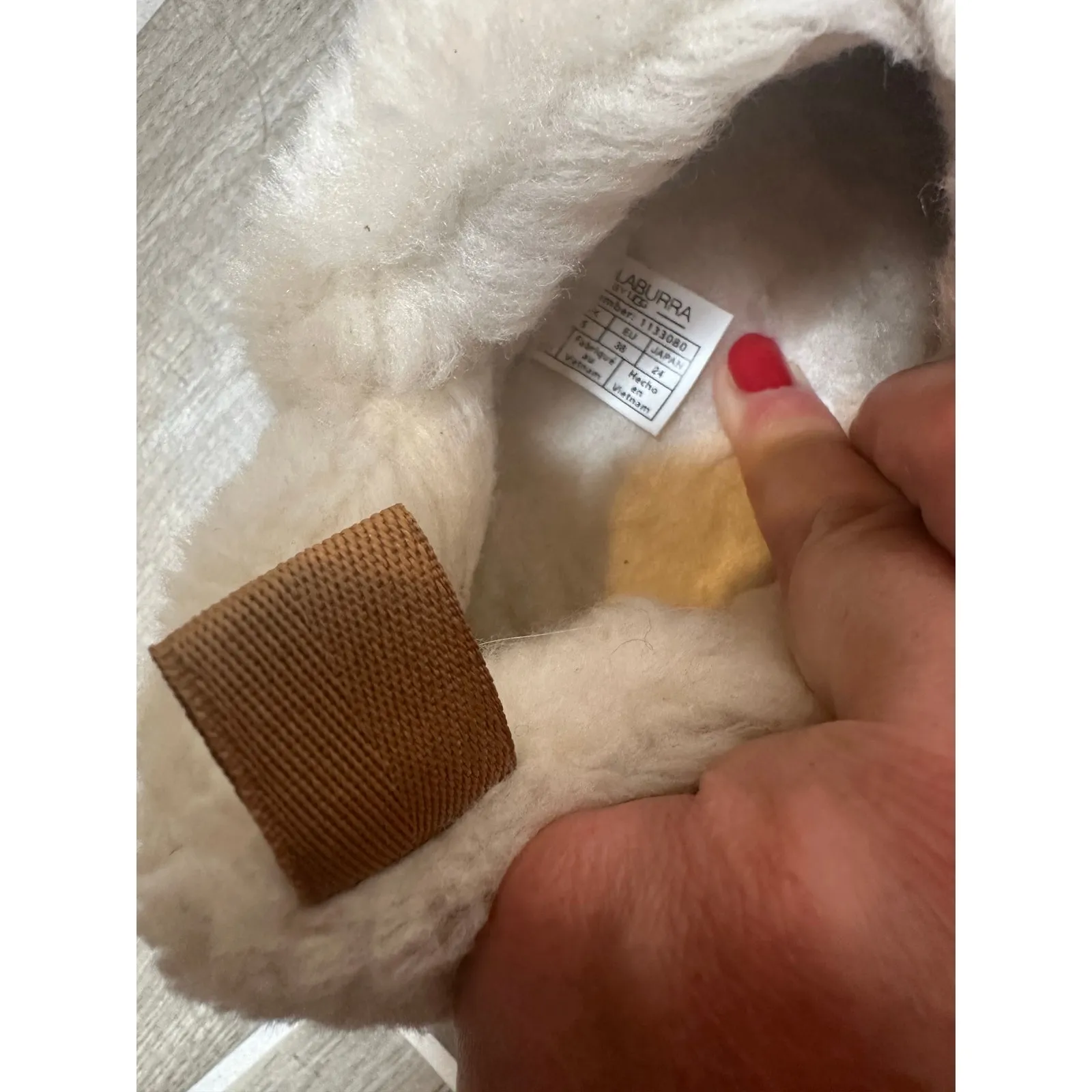 Koolaburra by Ugg fleece lined‎ slipper -7 - Image 4