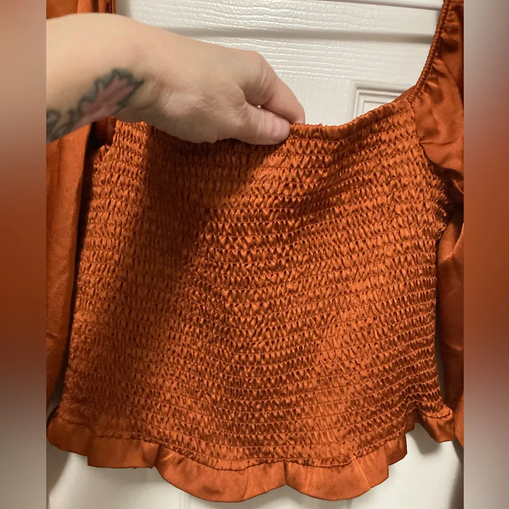 Forever 21 Rust Satin Crop Ruched Long Sleeve Blouse - Image 7