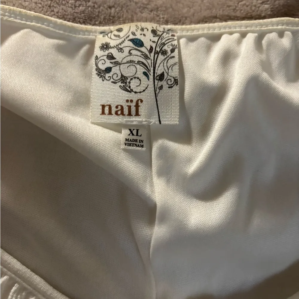 NAIF White Lined Dress with Designed Bell Sleeves and Tie Front Women’s XL - Image 3