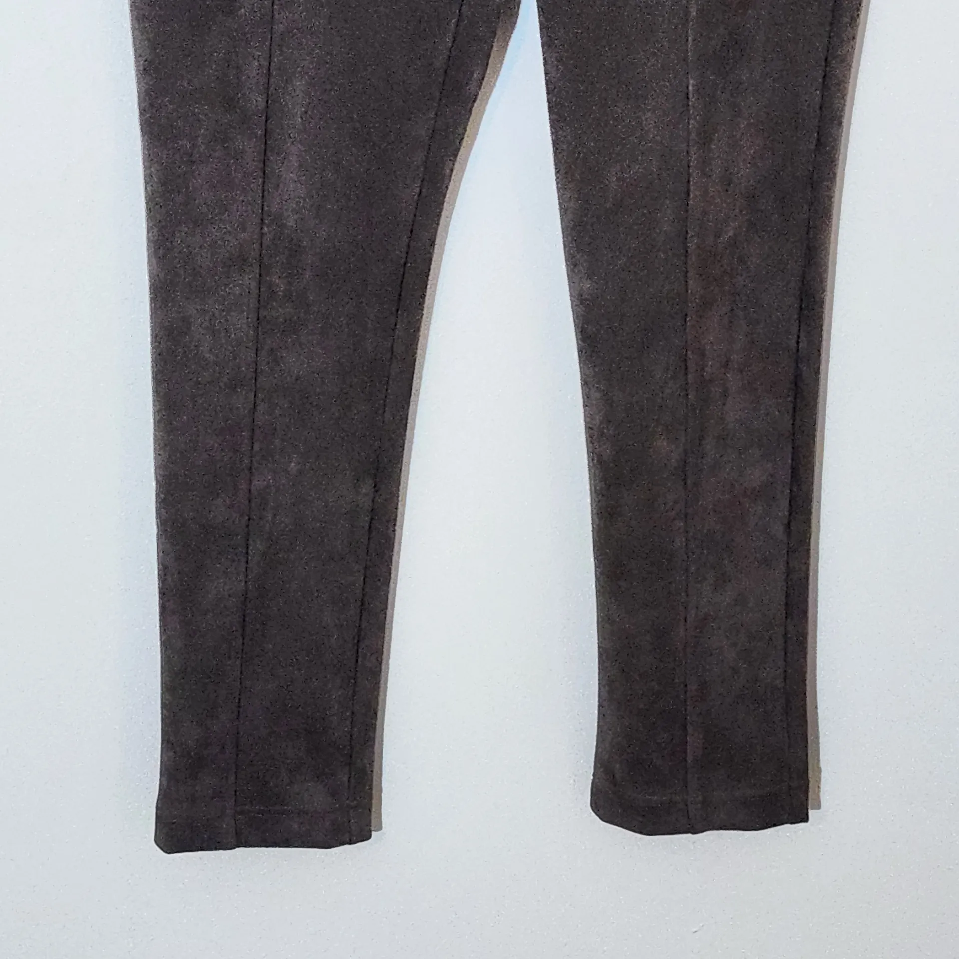 Andrew Marc Brown Faux Suede Leggings Size Medium Brown Sueded Leggings - Image 5