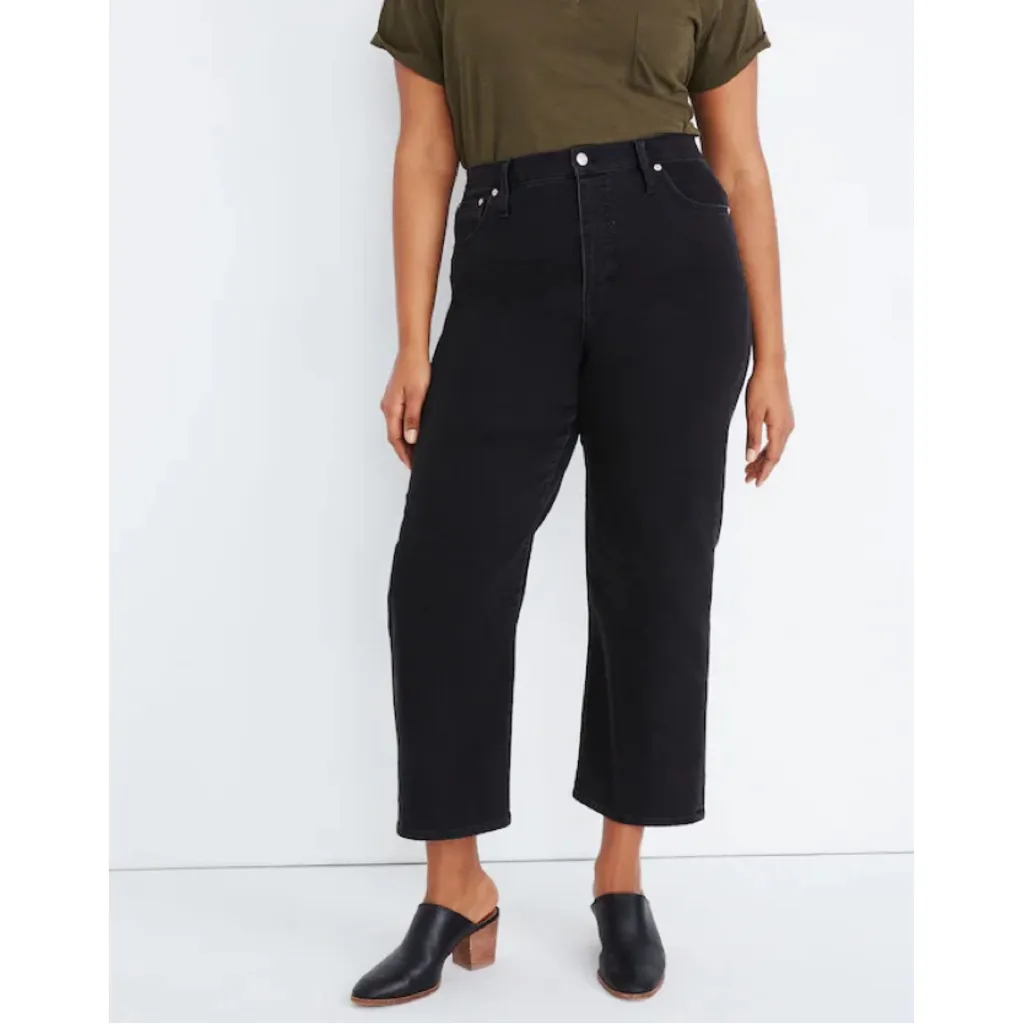 Madewell Slim Wide-Leg Jeans in Lunar Wash - Image 4