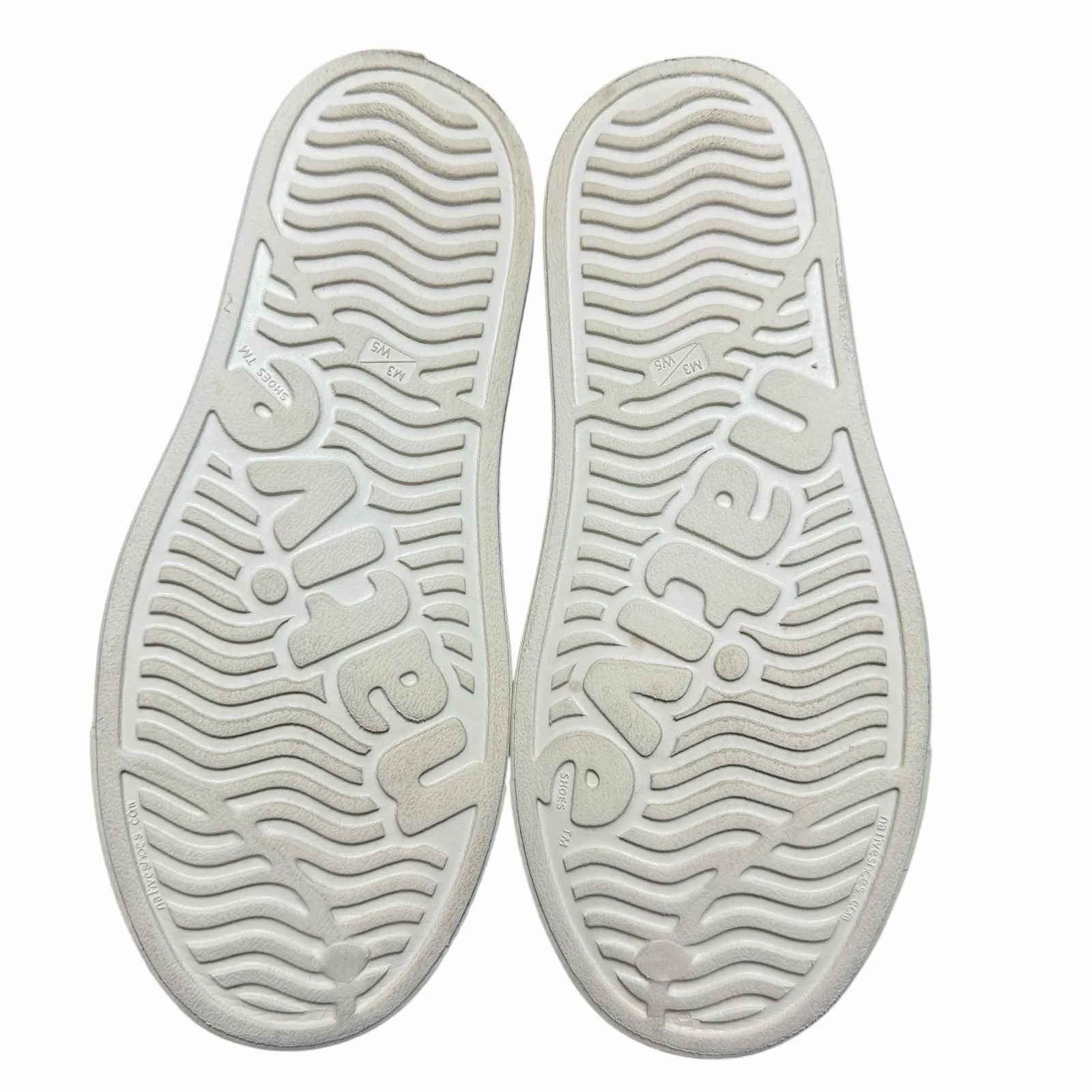 Star Wars x Native Shoes Jefferson Baby Yoda Grogu Cream Slip On M3 W5 EVA Tan Size 5 - Image 12