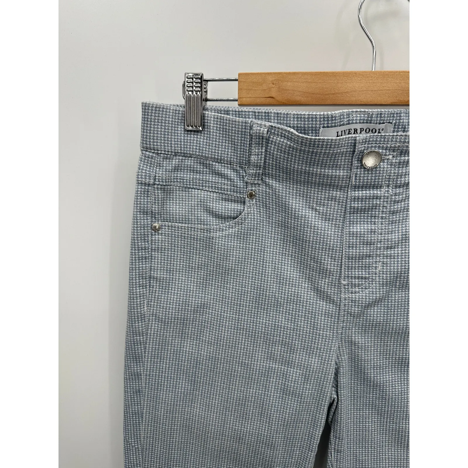 Liverpool Womens Blue Gingham Plaid Pull On Stretch Pants Size 4/27 Ankle - Image 4