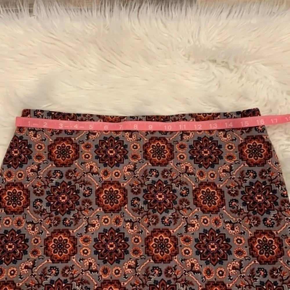 NEW LOFT stretch cotton print pencil skirt 10 - Image 5