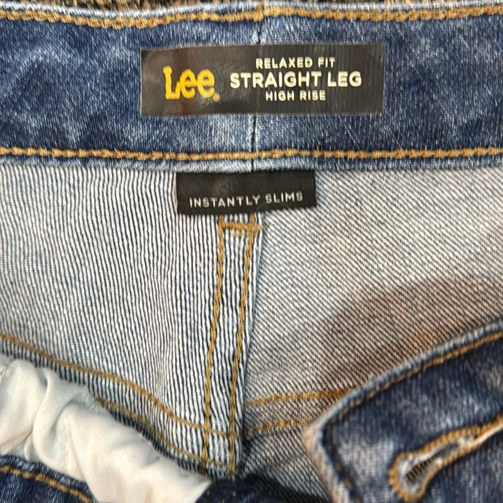 Women’s Lee 10 Long relaxed Fit Straight Leg High Rise Jeans - Image 4