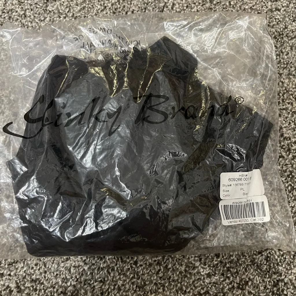 Slinky Brand Opaque Pullover Scalloped Lace Scoop Neck Long Sleeve Top Petite L - Image 2