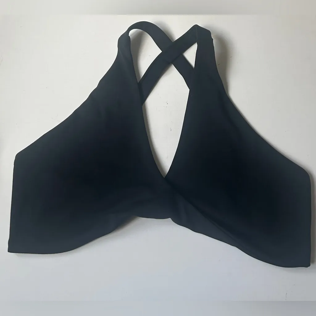 CSB Women’s Crop Sports Bra Black size Large - Image 4