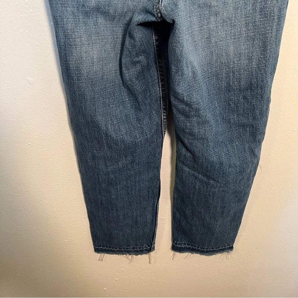 Hollister  Girlfriend High Rise Jean Medium Wash - Image 13